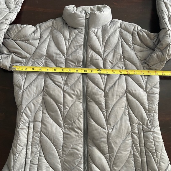 Eddie Bauer Women's Packable Goose Down Puffer Jacket Gray Size Medium 700 Fill - Picture 5 of 9